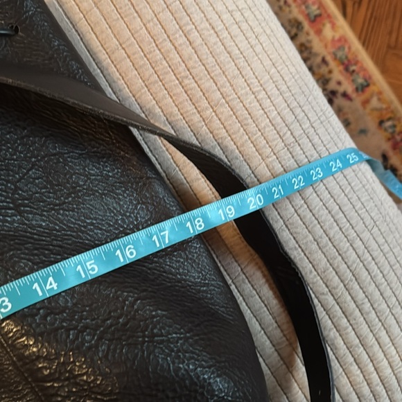 Black leather Cole Haan backpack - Picture 15 of 15